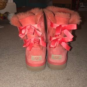 bailey bow uggs